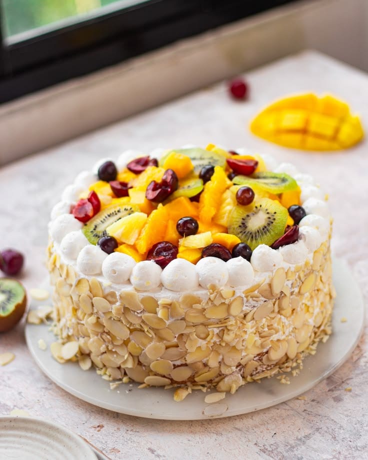 Fresh fruit cake